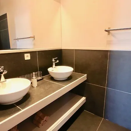 Vakantiehuis Le A 8 Brins - Nadrin *