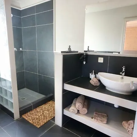 Vakantiehuis Le A 8 Brins - Nadrin *